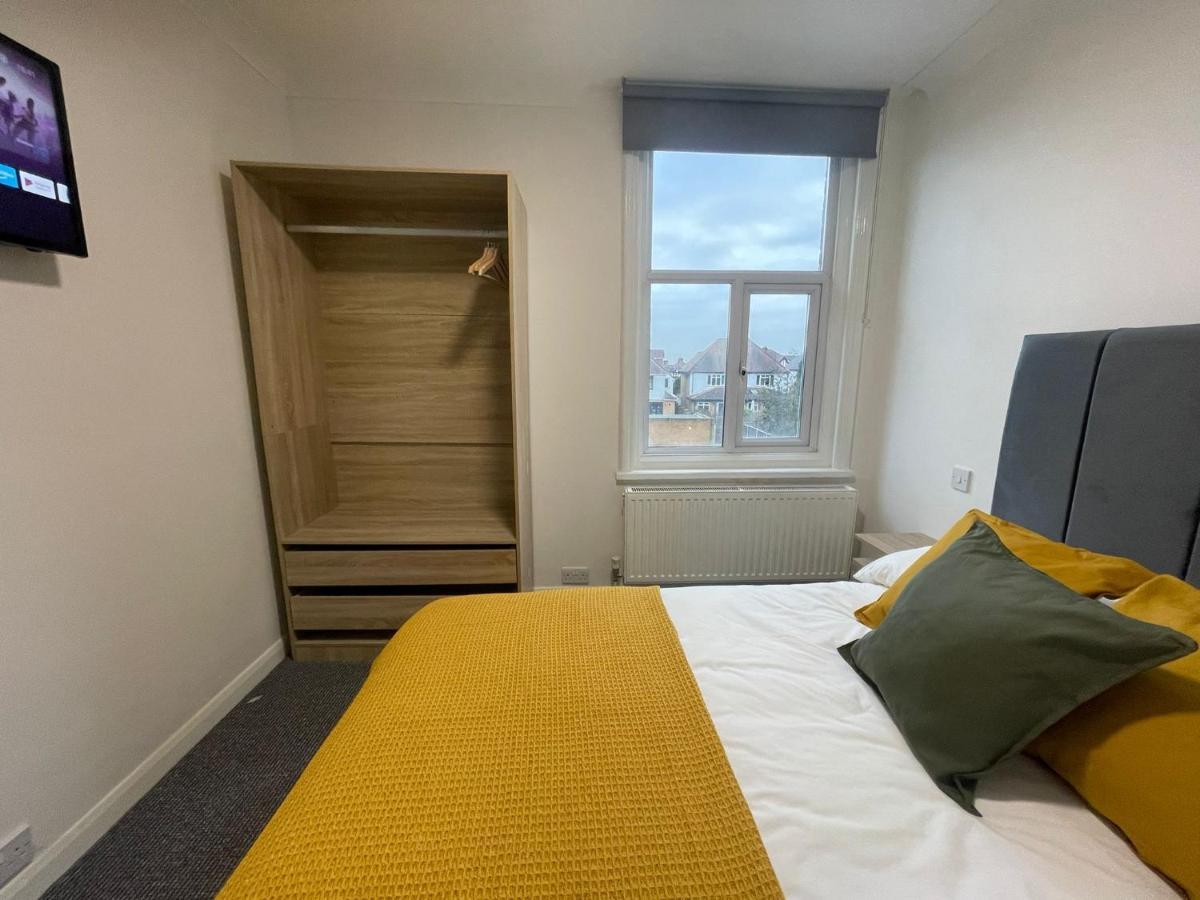 Woodford Hotel London Eksteriør bilde