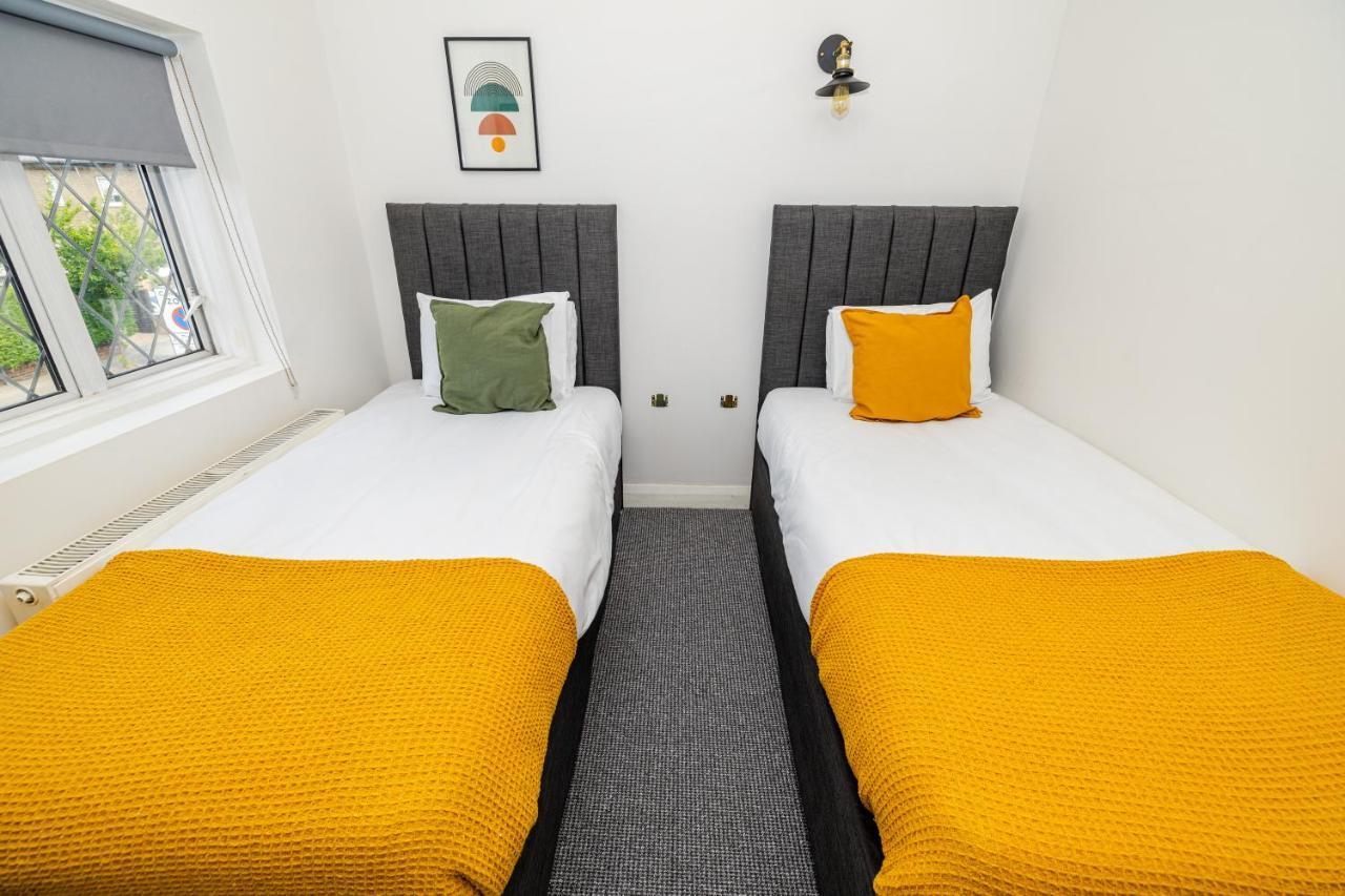 Woodford Hotel London Eksteriør bilde