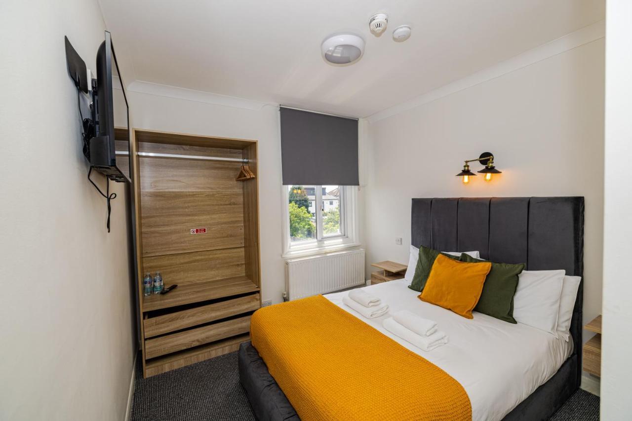 Woodford Hotel London Eksteriør bilde