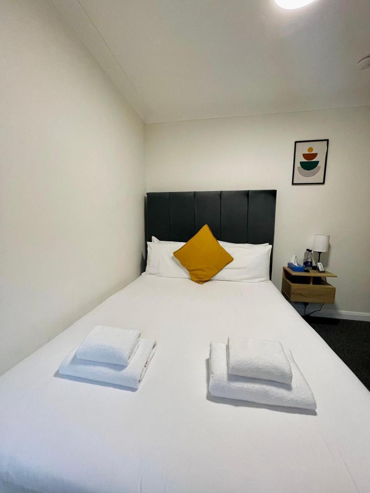Woodford Hotel London Eksteriør bilde