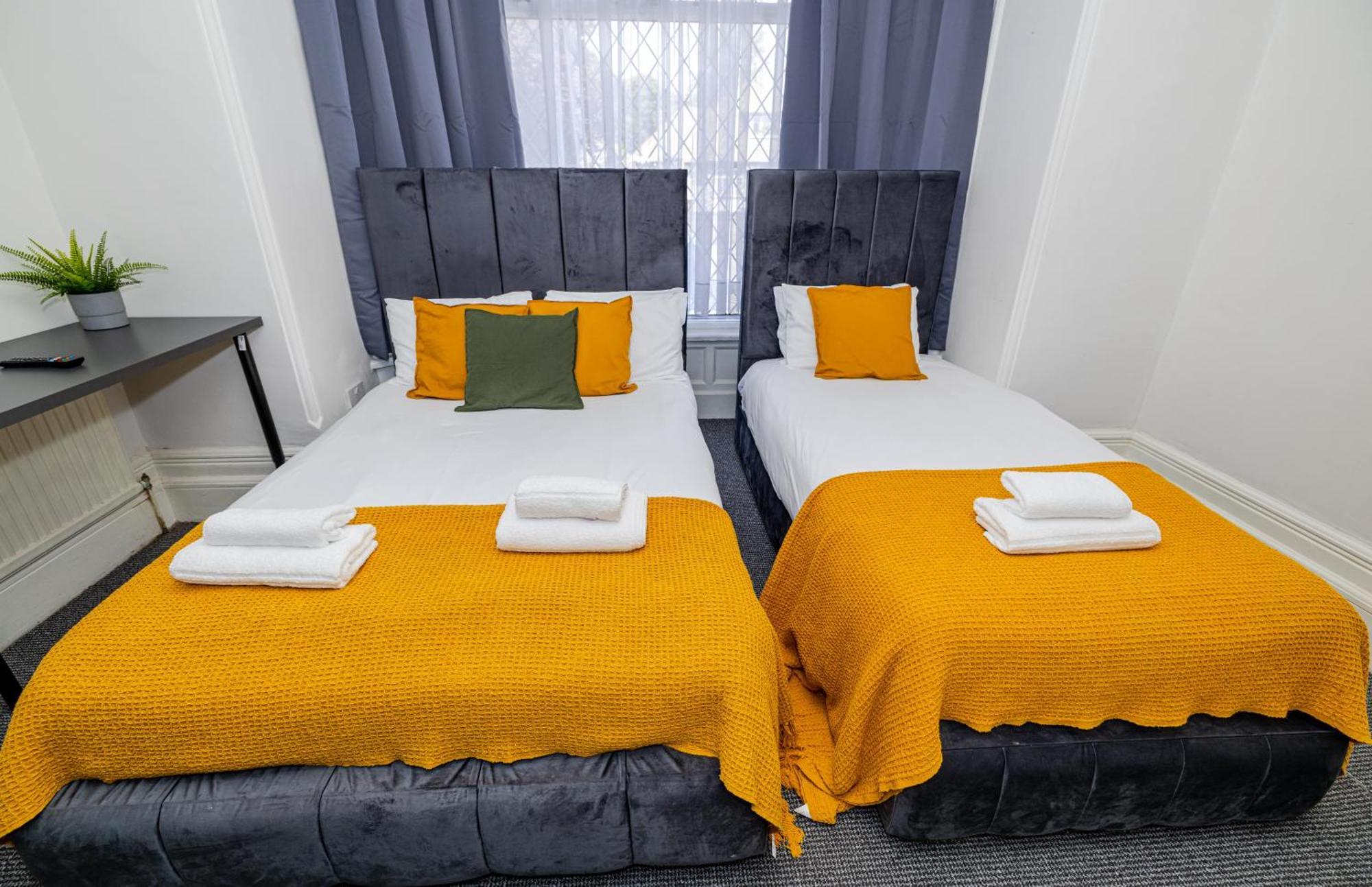 Woodford Hotel London Eksteriør bilde