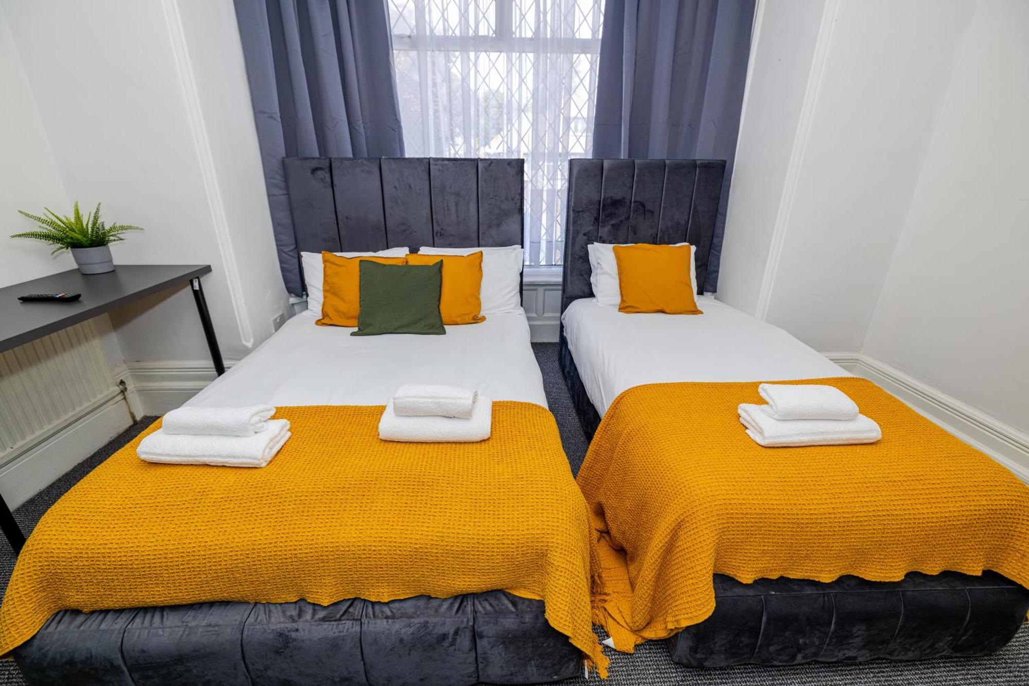 Woodford Hotel London Eksteriør bilde